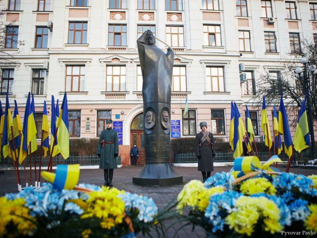 Як у Франківську через карантинні заходи відзначили День Соборності