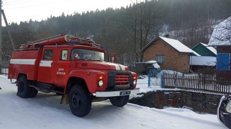 За добу в області – вісім пожеж: горіли житлові будинки, сауна та господарство