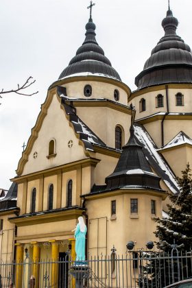 Франківський фотограф показав на світлинах красу та велич храмів міста ФОТОРЕПОРТАЖ