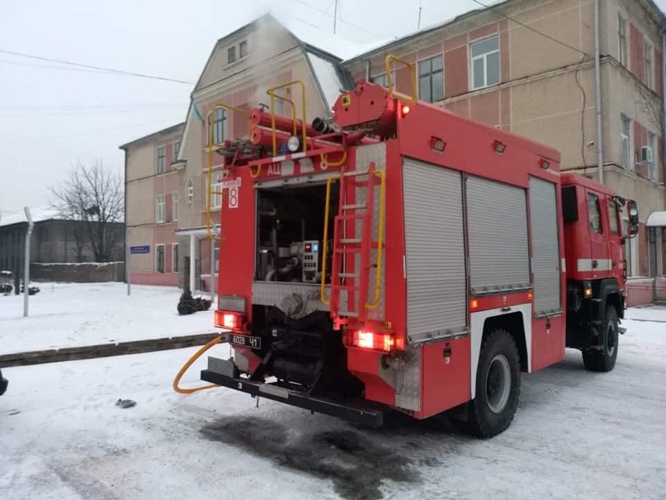 У Брошнів-Осаді ледь не згоріла селищна рада ФОТО