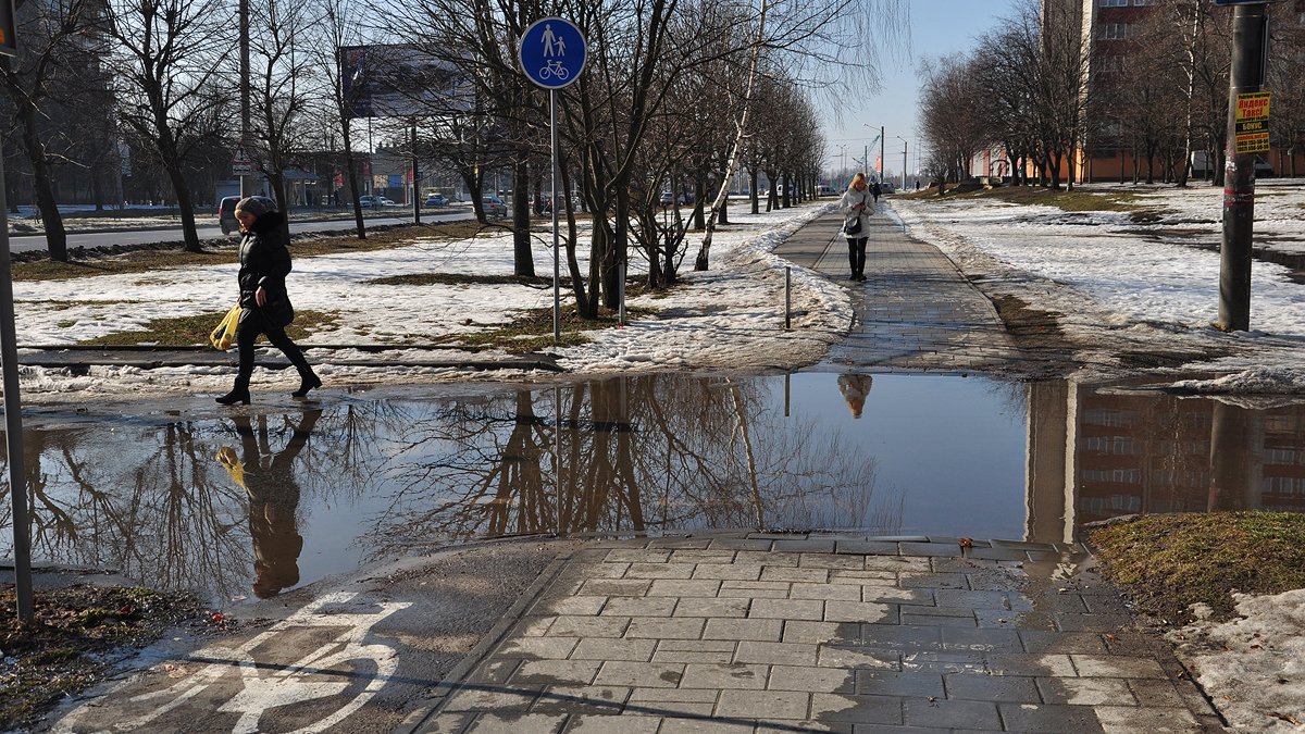 Прикарпатцям обіцяють доволі теплий вікенд