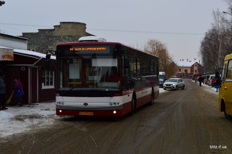 З першого лютого частина комунальнх автобусів Франківська змінить свій графік