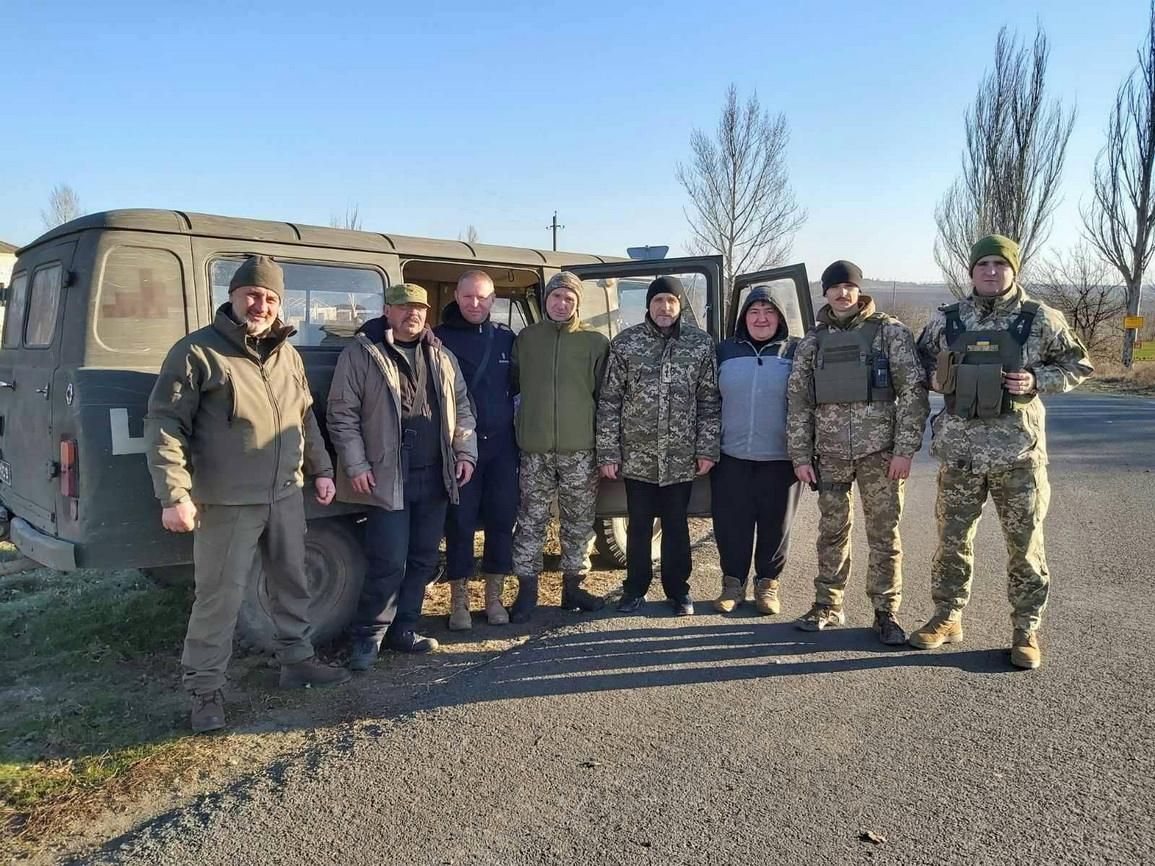 Надія їде на Донбас. Волонтерку з Франківщини морпіхи називають мамою АТО