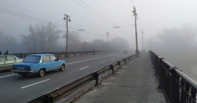 На дорогах Франківщини очікуються ускладнення через туман