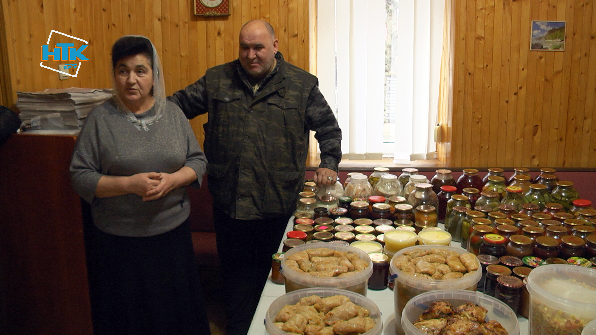 Прикарпатський капелан повіз домашні гостинці воїнам на передову ВІДЕО