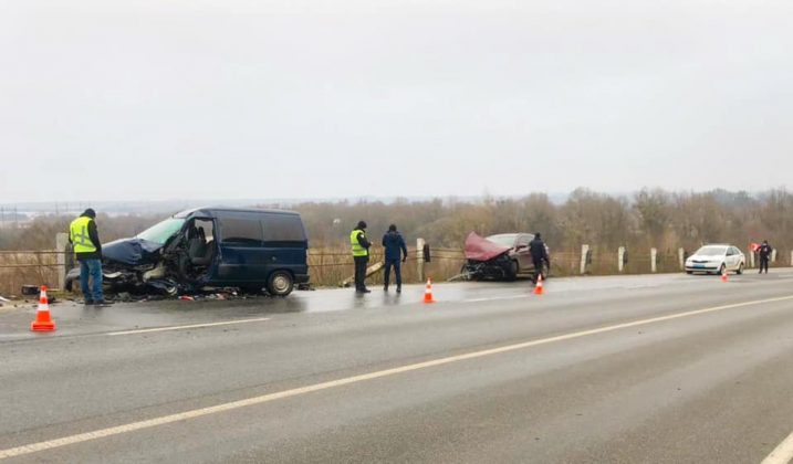 На Прикарпатті за минулу добу у ДТП травмувалися троє людей ФОТО