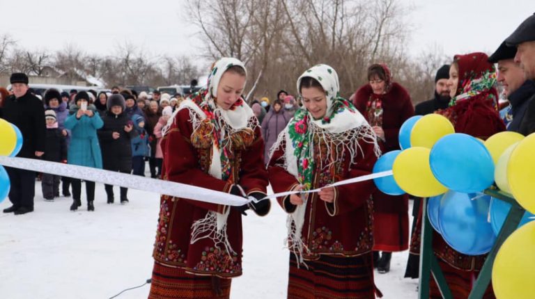 Через річку Прут у Воскресинцях відкрили "Стрітенський міст" ФОТО