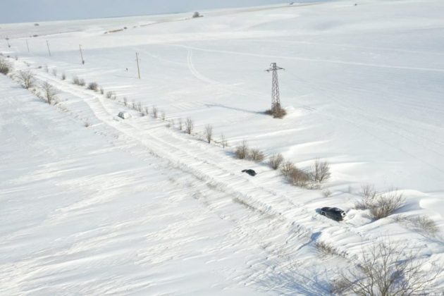 Як виглядають снігові перемети біля Городенки