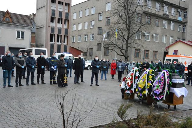 У Івано-Франківську прощаються з полковником ДСНС у відставці ФОТО