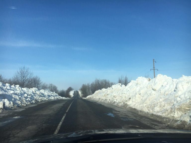 Снігові замети на Прикарпатті сягали двох метрів ФОТО та ВІДЕО