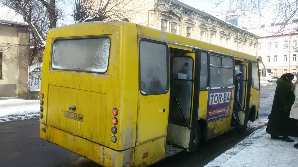 У Франківську зникнуть кілька автобусних маршрутів