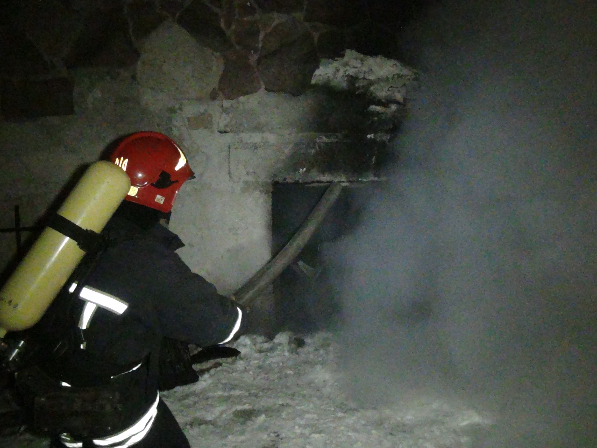 На Вовчинецькій сталася пожежа у багатоповерхівці