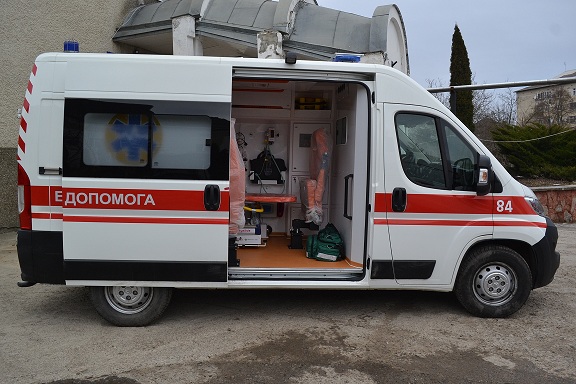 Галицьким медикам передали автомобіль швидкої допомоги ФОТО