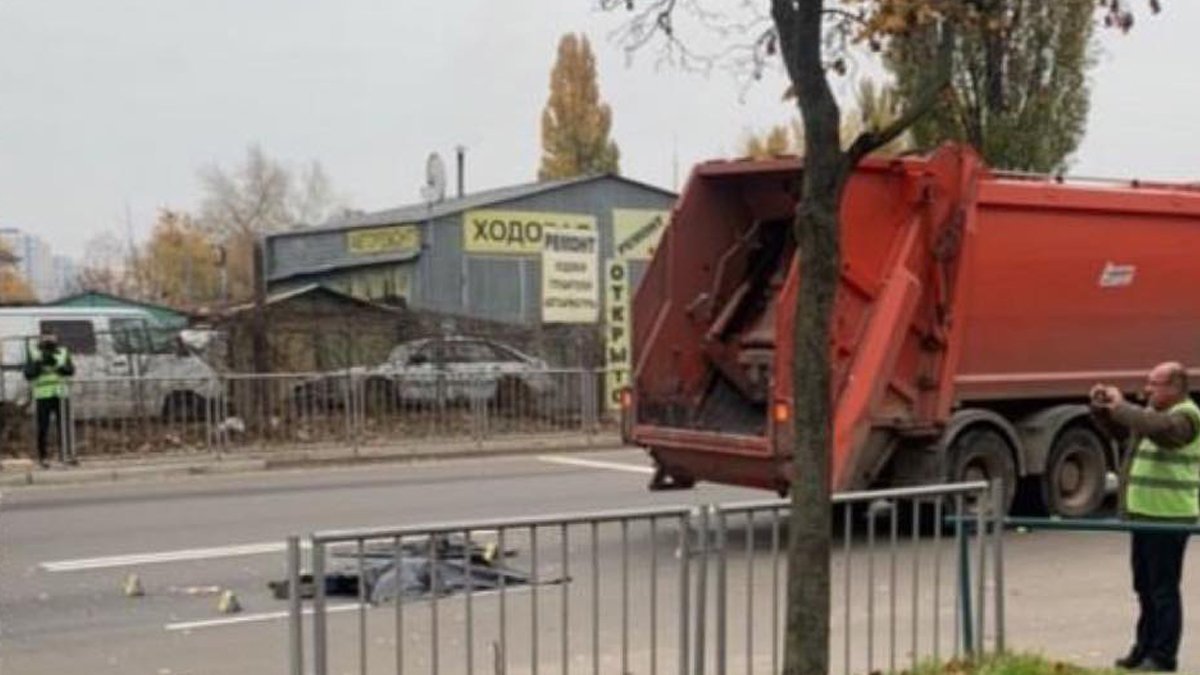 На Прикарпатті водій сміттєвоза, через якого загинув чоловік, не сидітиме за ґратами