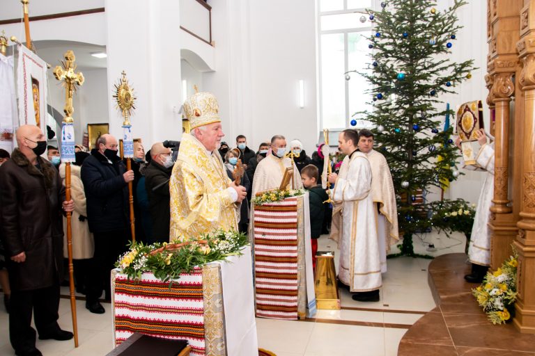 У Франківській ТГ освятили новозбудований храм ФОТО