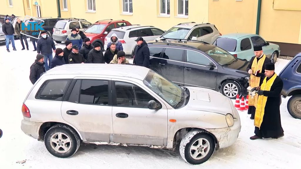 автомобіль