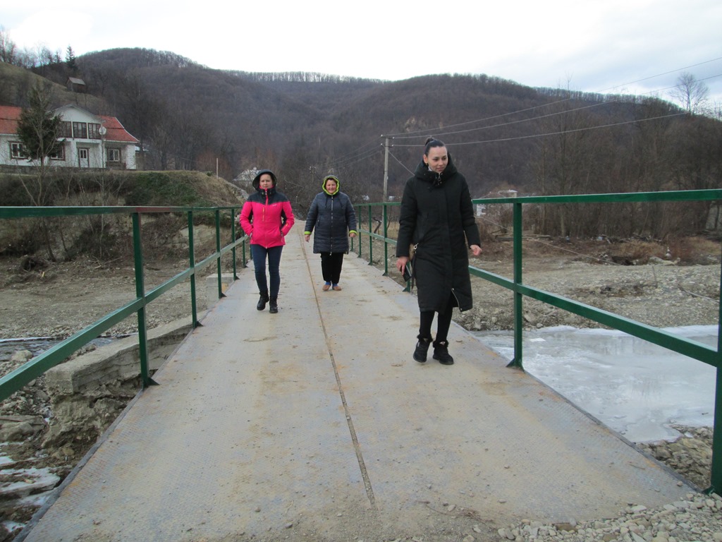 На Косівщині відкрили відновлений після стихії міст ФОТО