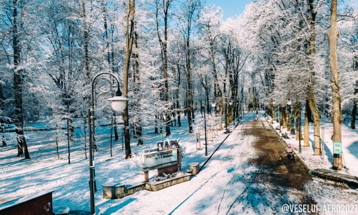 Відомий франківський фотограф виклав у мережу неймовірні світлини весняного засніженого Франківська із висоти пташиного польоту ФОТОРЕПОРТАЖ