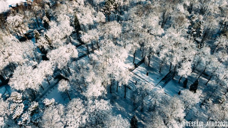 Відомий франківський фотограф виклав у мережу неймовірні світлини весняного засніженого Франківська із висоти пташиного польоту ФОТОРЕПОРТАЖ