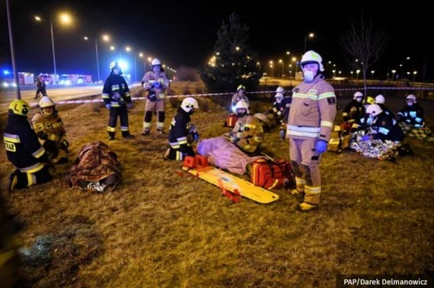 З'явилися фото із місця жахливої автотрощі у Польщі, де загинуло 6 і травмувалося 15 українців ФОТОРЕПОРТАЖ