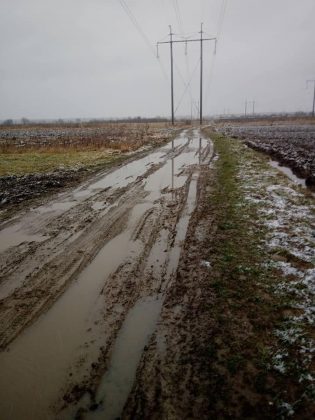 "Заїхати неможливо",- "Дім Сірка" благає небайдужих про допомогу