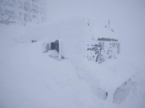 У Карпатах досліджують схили на рівень сніголавинної небезпеки ФОТО