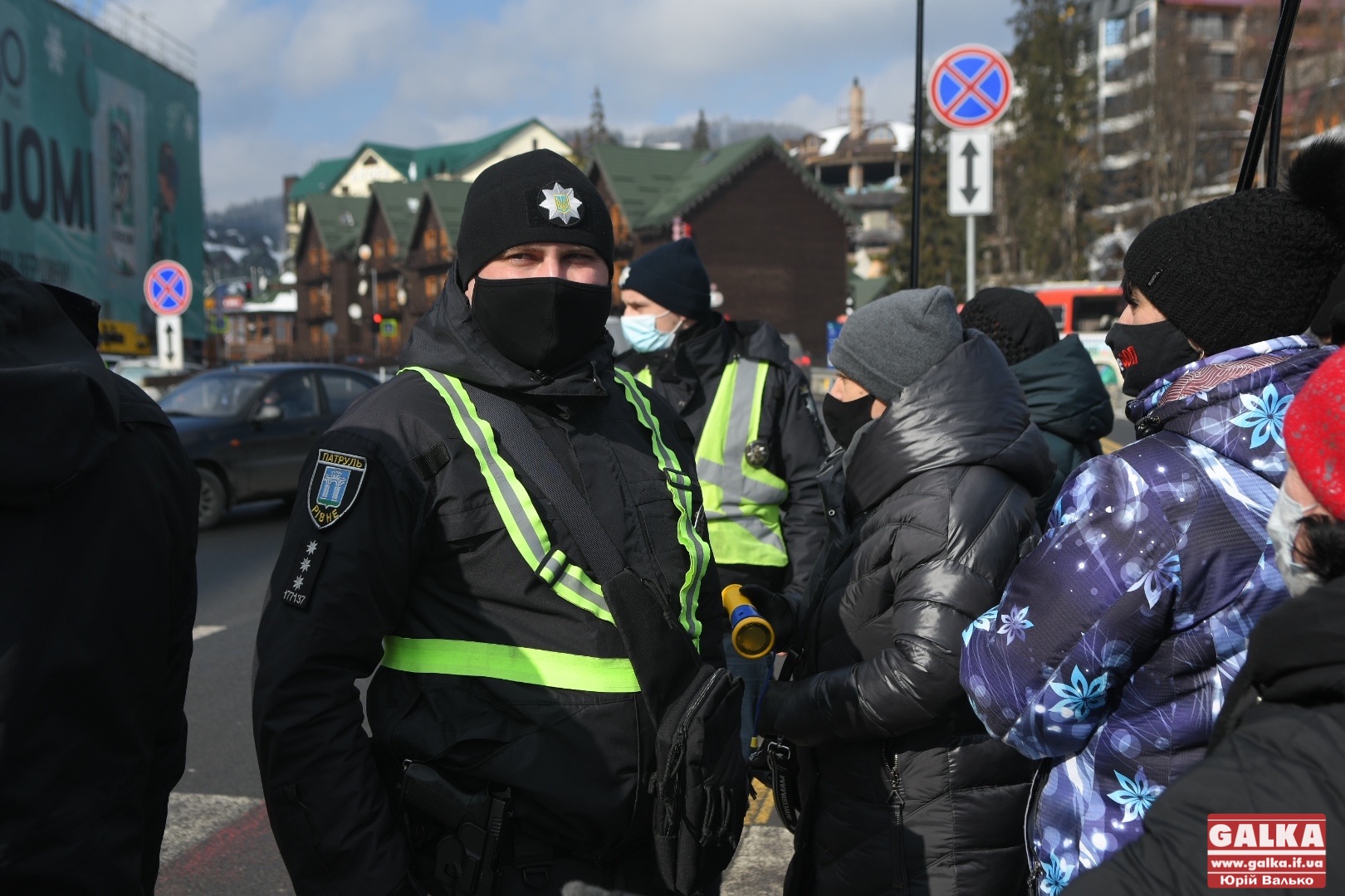 “Це був повний цирк”: у Буковелі туристи обурені закриттям гірськолижного курорту