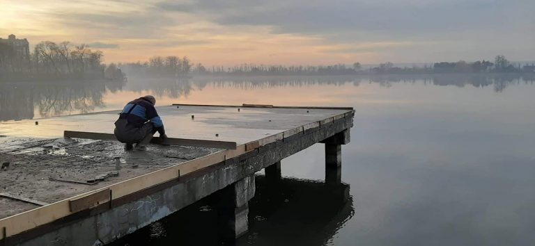 "Бездонне" франківське озеро - на благоустрій території довкола водойми виділили ще 6 мільйонів гривень