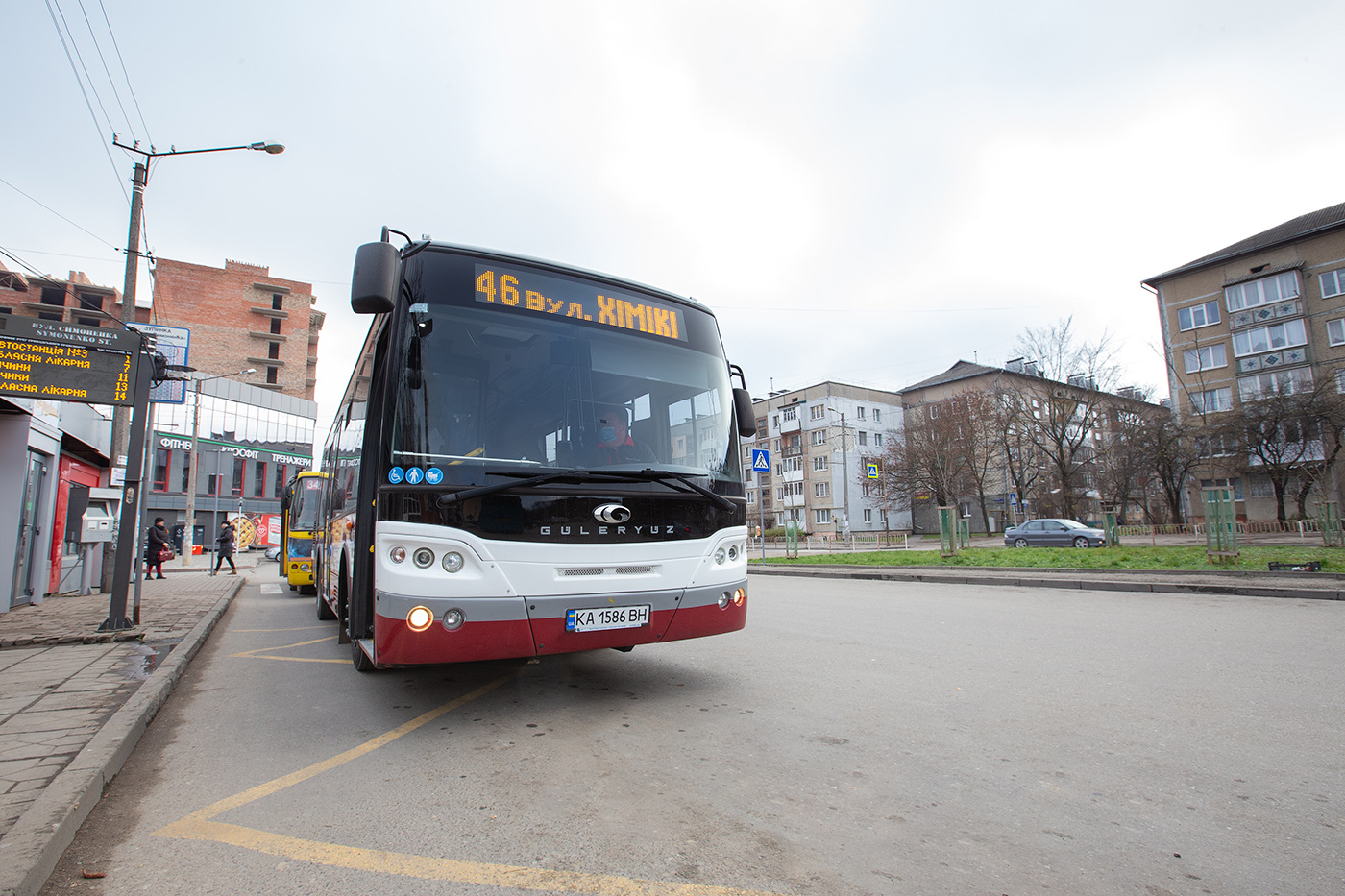 Оновити маршрути та підвищити ціну за проїзд: у Франківську презентували стратегію розвитку громадського транспорту до 2025 року