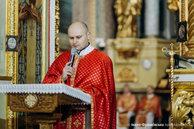 Митрополит Володимир Війтишин омив ноги священникам Івано-Франківської Архієпархії ФОТО