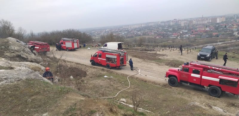 На Вовчинецьких пагорбах тренувалися вогнеборці і лісівники