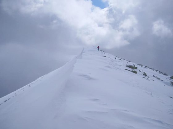 Вітер, сніг та мороз: у Карпатах продовжується зима ФОТО