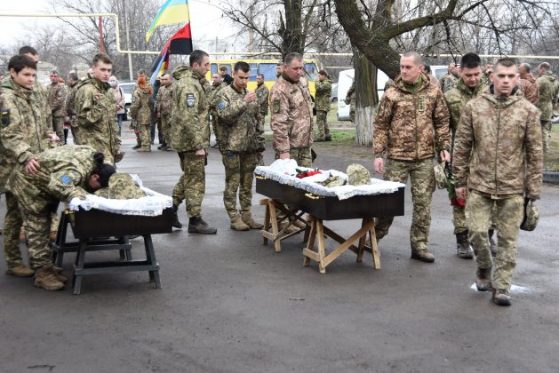 Прикарпатські "Едельвейси" попрощалися з двома побратимами ФОТО