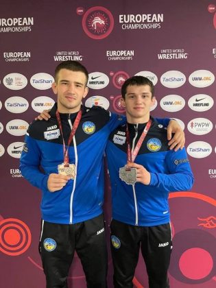 Прикарпатський спортсмен став срібним призером чемпіонату Європи з вільної боротьби