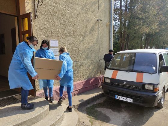 Коломийська лікарня отримала благодійну допомогу з Чехії вартістю понад 35000 гривень