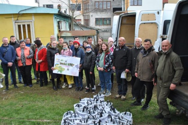 Прикарпатські волонтери відправили чергову партію допомоги в зону ООС ФОТО