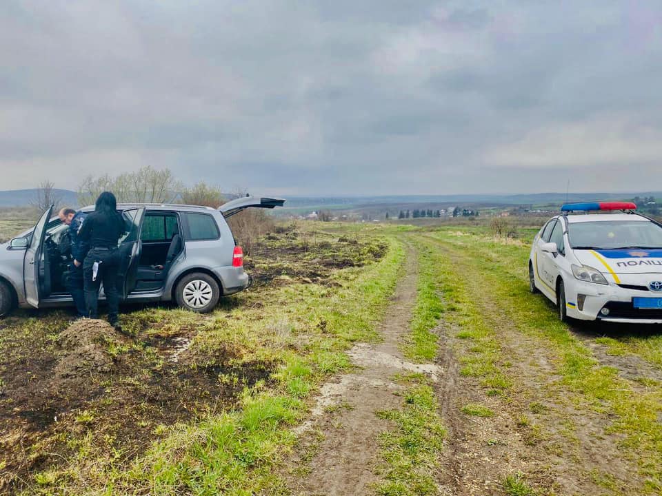 Мешканець Прикарпаття поцупив у знайомого авто, бо запідозрив його у крадіжці грошей