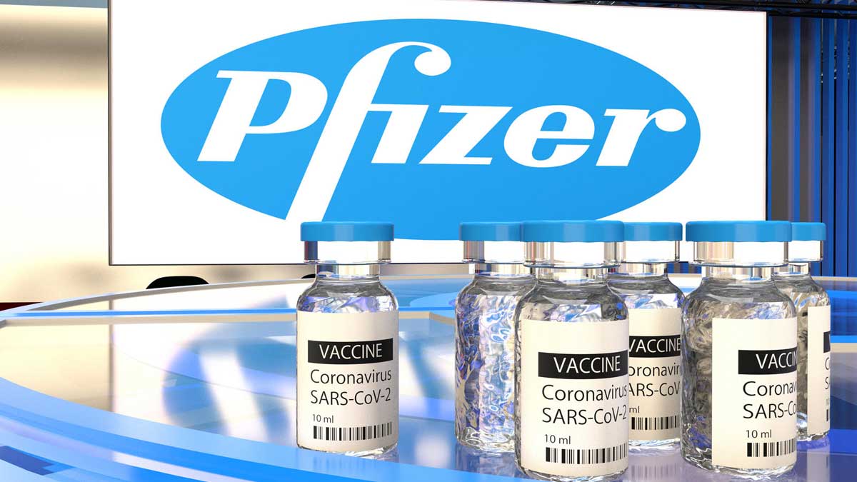 До уваги прикарпатців: прибуття перших доз вакцин Pfizer в уряді анонсують вже за 2-3 місяці