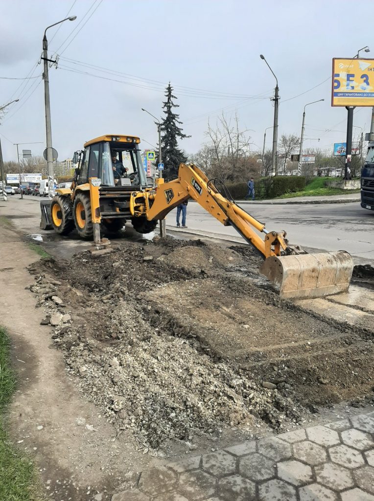 В Івано-Франківську тривають роботи над з'єднанням велодоріжок з Галицької та Набережної