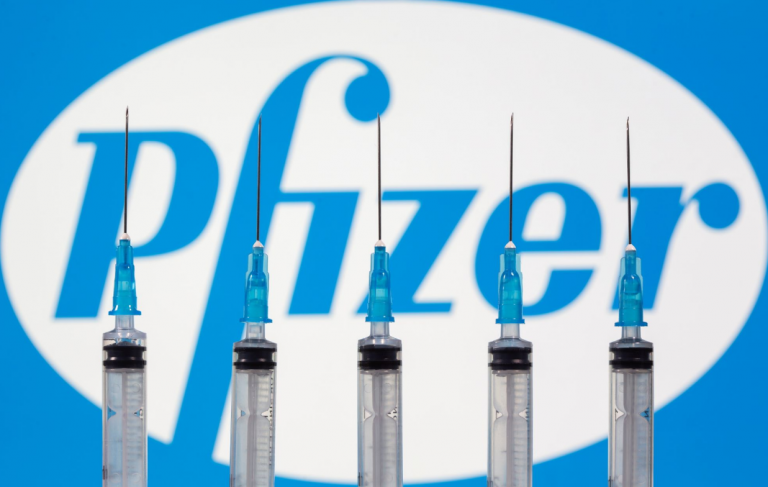 До уваги прикарпатців: в Україну доставлять 10 млн доз вакцини від Pfizer, але невідомо коли