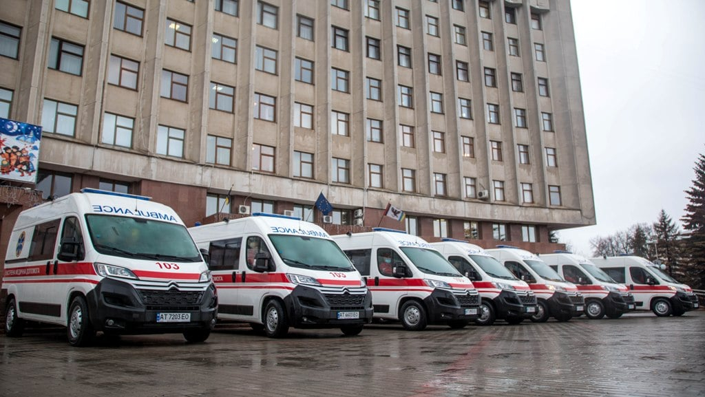 Прикарпатських медиків забезпечать новими автомобілями швидкої допомоги