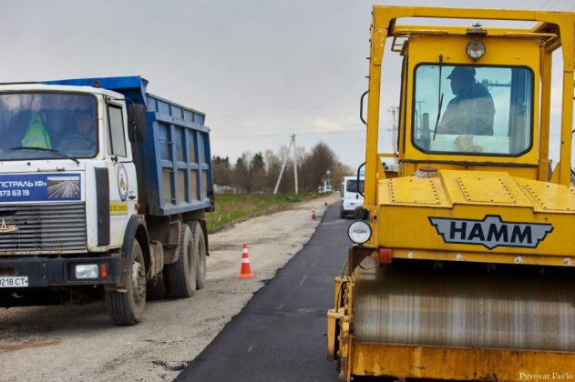 На Франківщині триває ремонт ще однієї дороги місцевого значення ФОТО