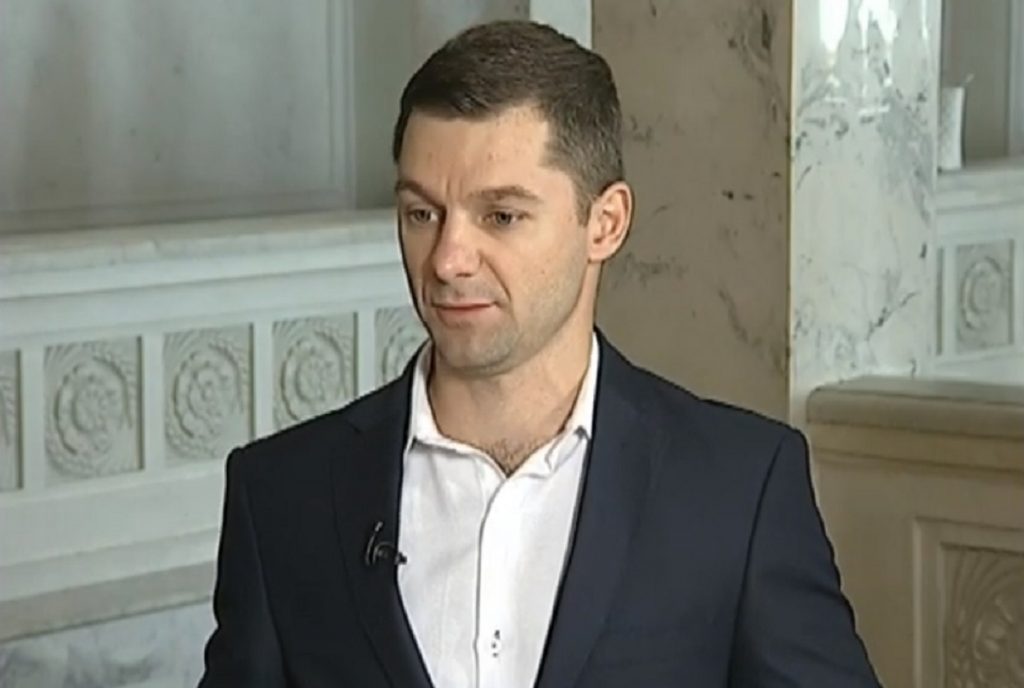 Нардеп з Прикарпаття залишає посаду представника Кабміну у Верховній Раді