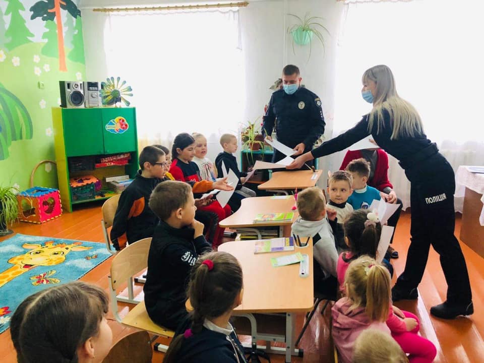 ювенали