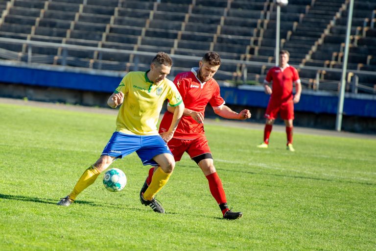 У запеклій боротьбі за кубок Івано-Франківської ОТГ перемогла команда "Легіон" ФОТО