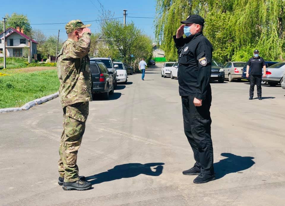 поліцейських
