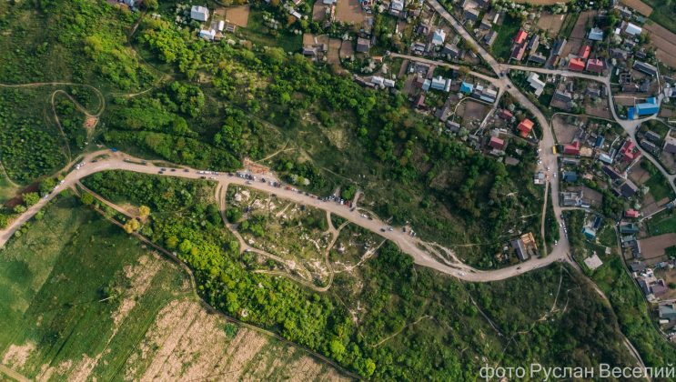 За тиждень від часу відкриття, відпочинкова зона на Вовчинецьких пагорбах перетворилася на смітник ФОТО