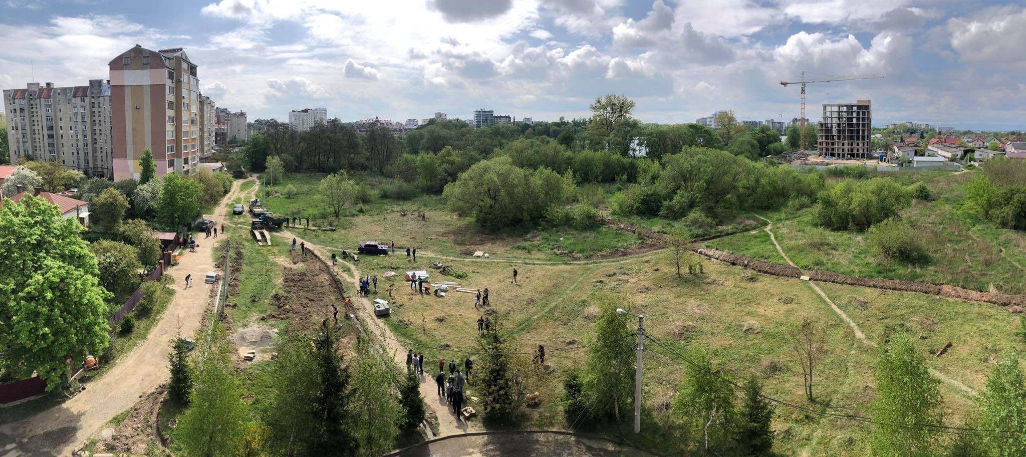 забудувати