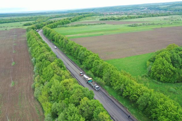 На Прикарпатті розпочали ремонт дороги між селами Боднарів та Вістова ФОТО