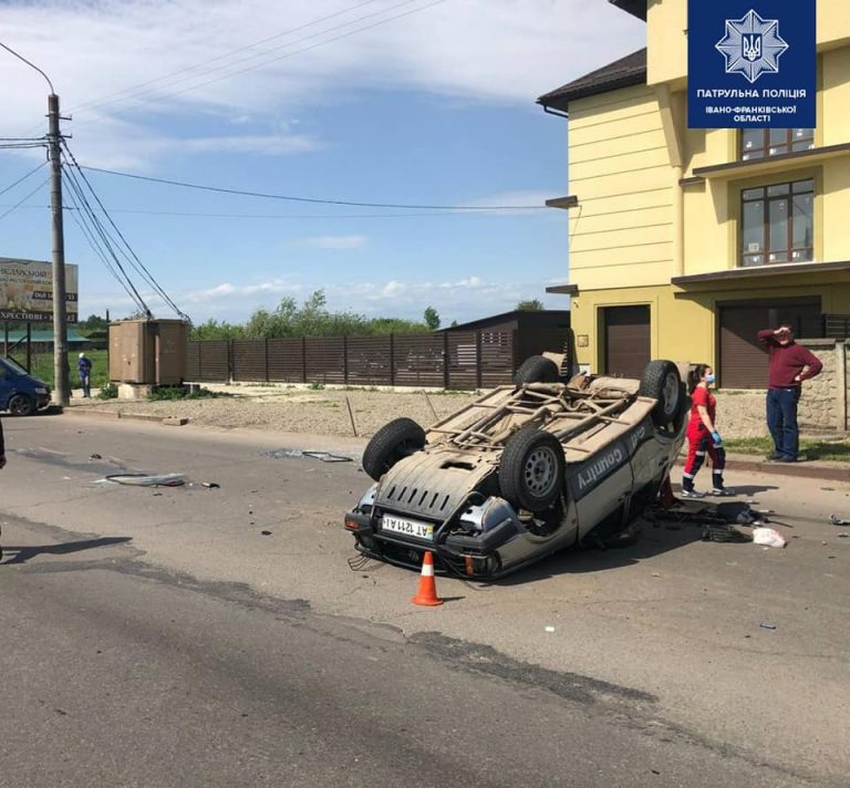 На Івано-Франківщині за добу трапилось 10 аварій ФОТО